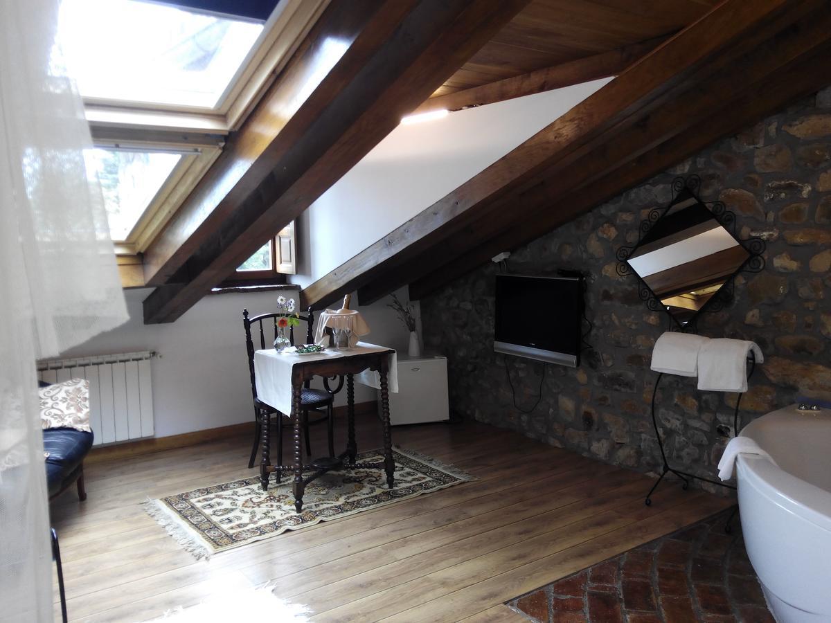 Inn Montero De La Concha